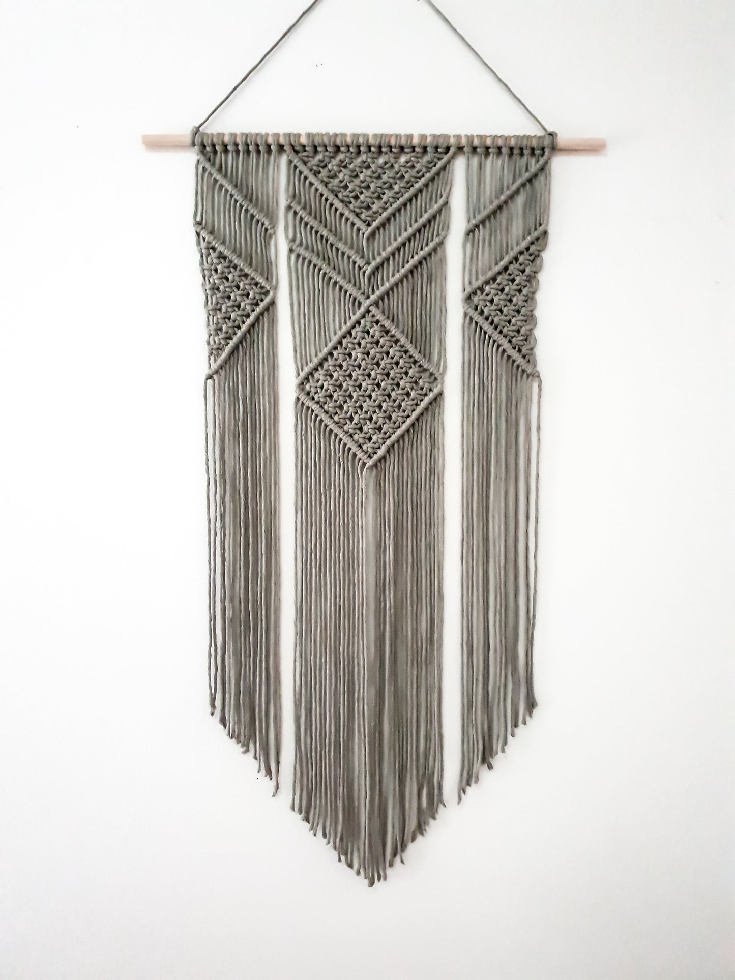Large Macrame Wall Hanging, Macrame Wall Art, Woven Wall Hanging, Boho Wall Decor, Wall Tapestry, Macrame, Gray, Housewarming Minimalist