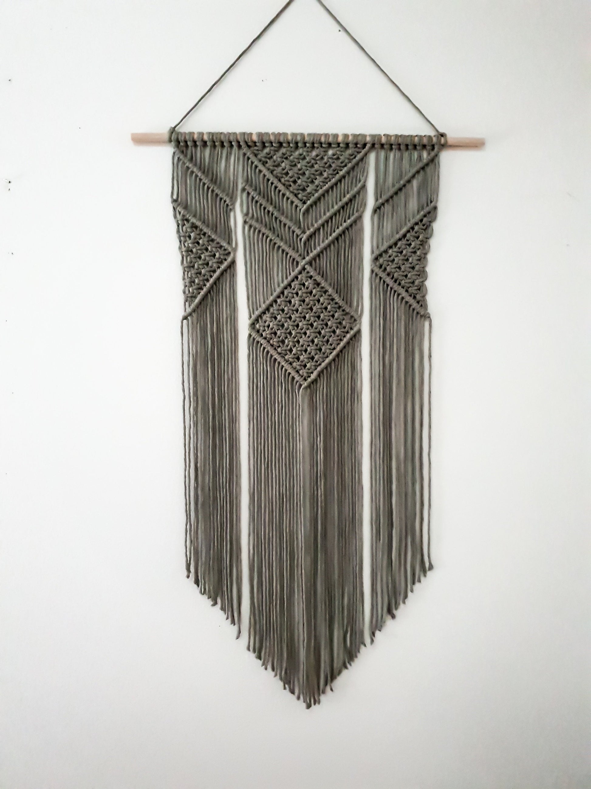 Large Macrame Wall Hanging, Macrame Wall Art, Woven Wall Hanging, Boho Wall Decor, Wall Tapestry, Macrame, Gray, Housewarming Minimalist