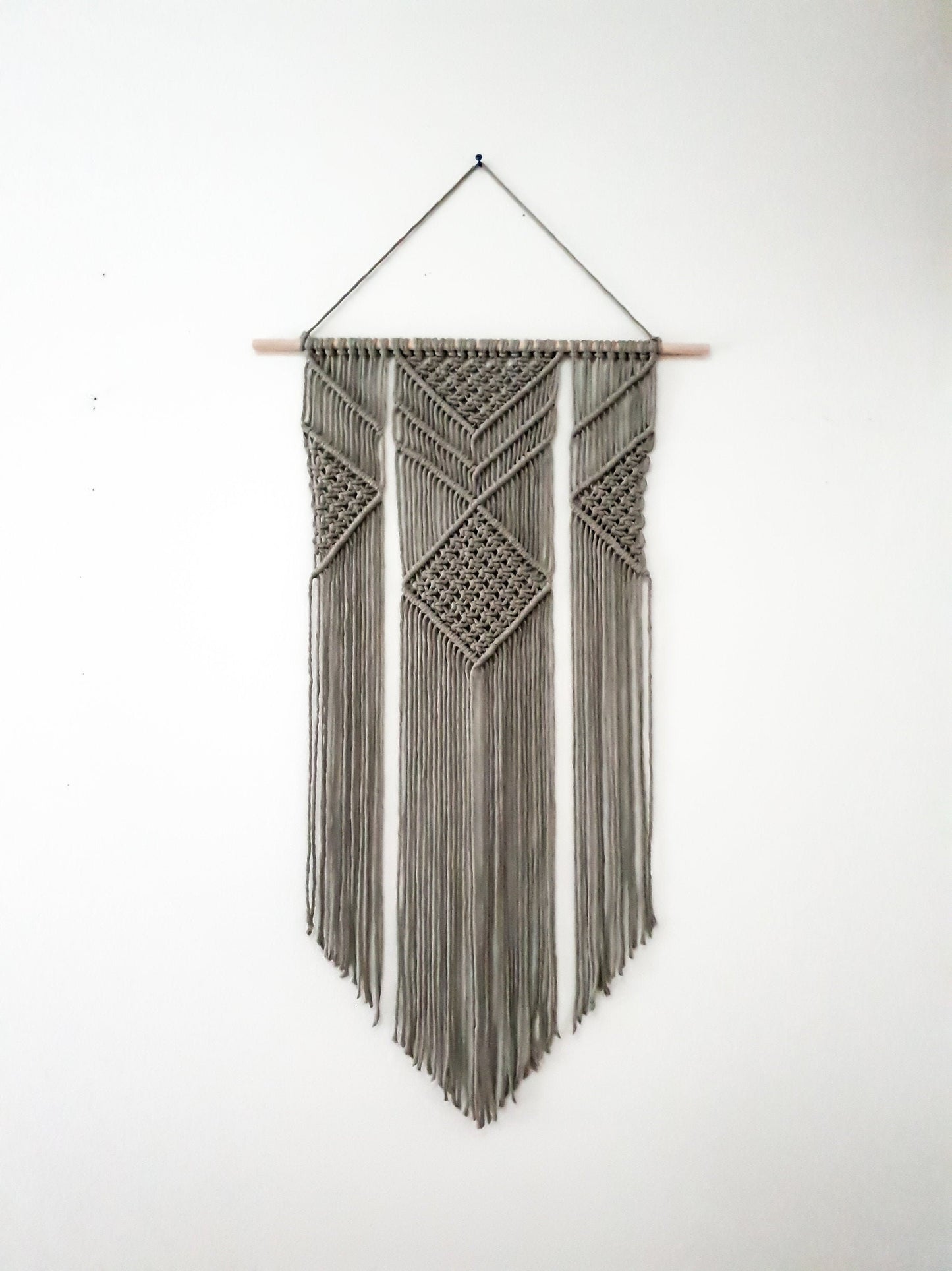 Large Macrame Wall Hanging, Macrame Wall Art, Woven Wall Hanging, Boho Wall Decor, Wall Tapestry, Macrame, Gray, Housewarming Minimalist