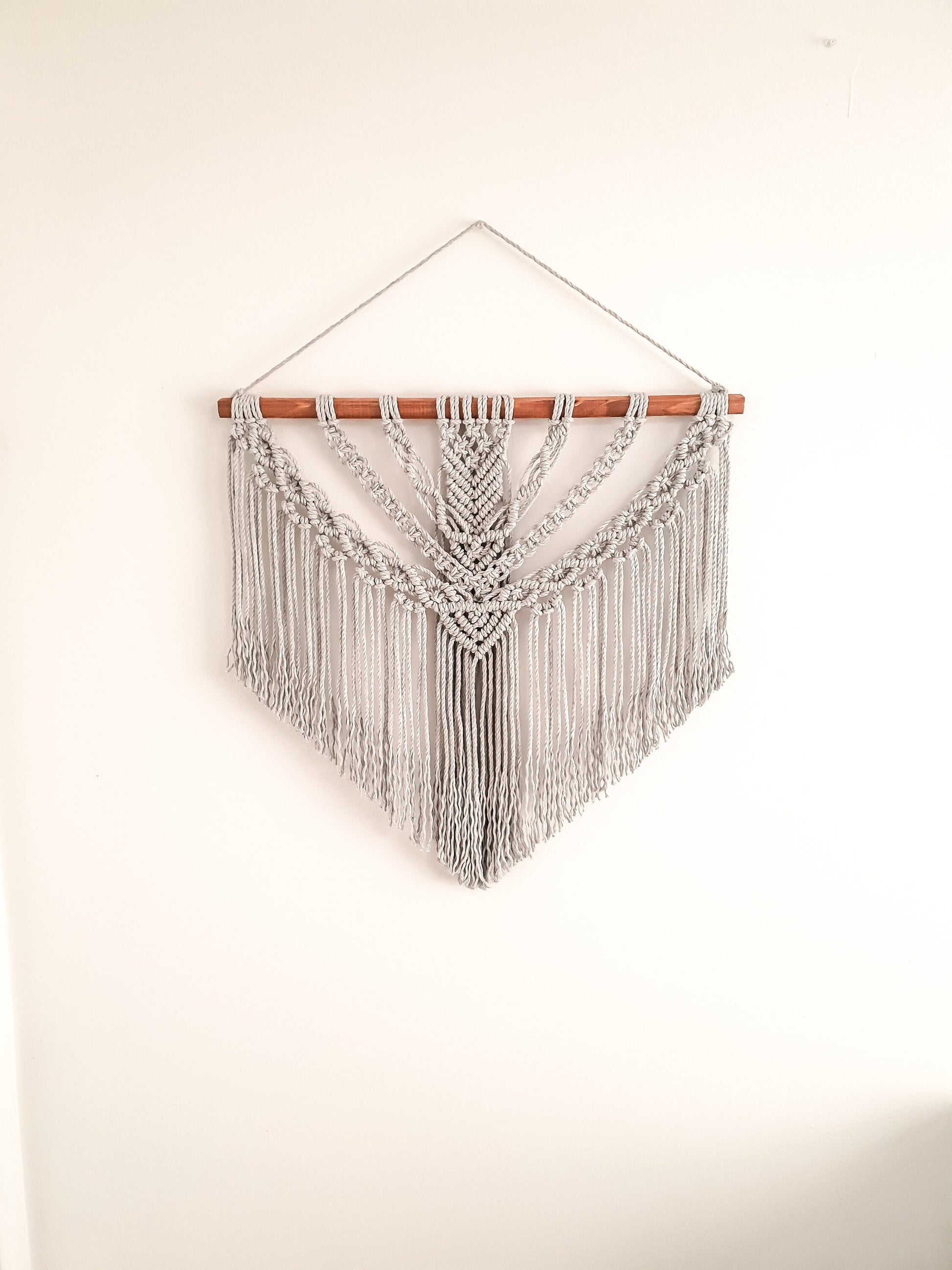 Large Macrame Wall Hanging, Macrame Wall Art, Woven Wall Hanging, Boho Wall Decor, Wall Tapestry, Macrame, Light Gray, Minimalist