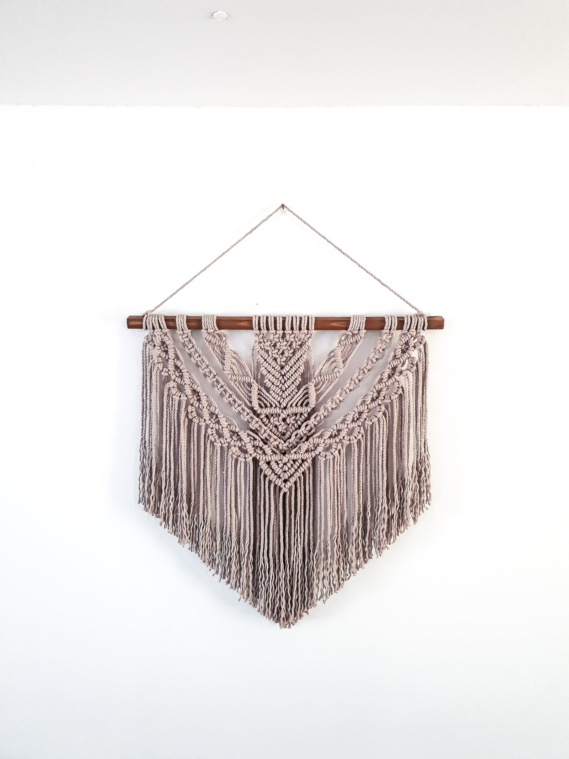 Large Macrame Wall Hanging, Macrame Wall Art, Woven Wall Hanging, Boho Wall Decor, Wall Tapestry, Macrame, Light Brown, Minimalist