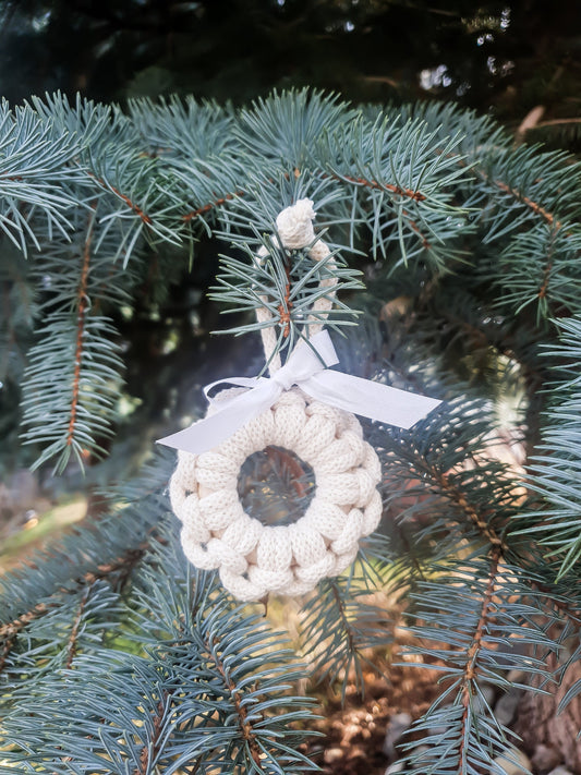 Macrame Beige Ornament, Christmas Ornament, Boho Ornament, Macrame Ornament, Circle Ornament