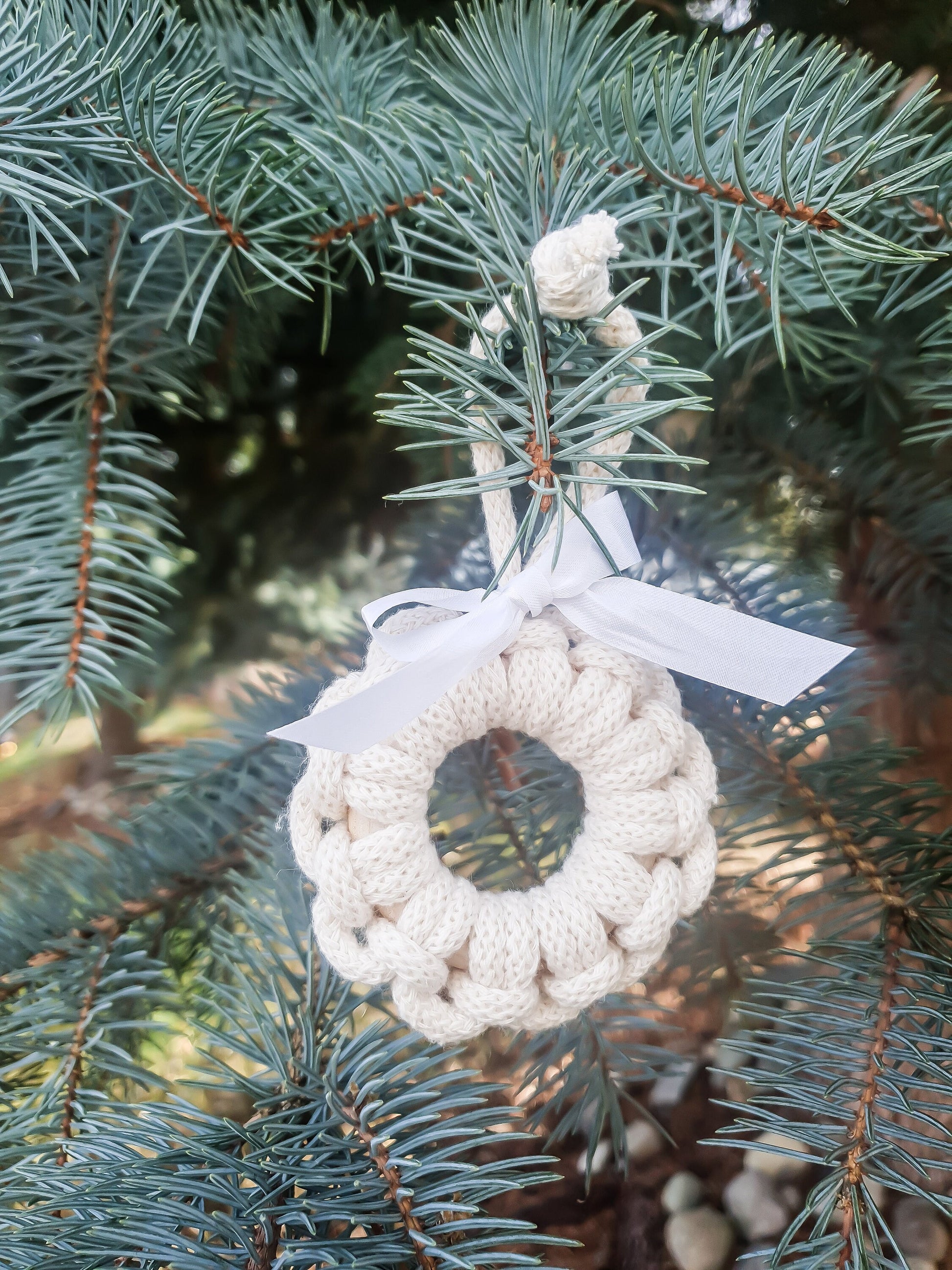 Macrame Beige Ornament, Christmas Ornament, Boho Ornament, Macrame Ornament, Circle Ornament