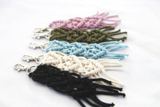 Handmade Macrame Keychain // Small Boho Keychain // Macrame Keychain // Keychain