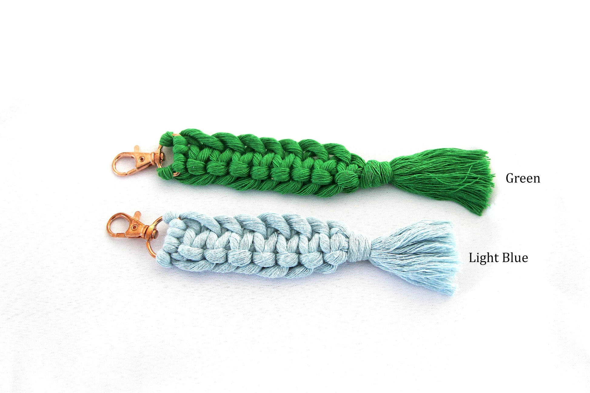 Small Macrame Keychain // Small Boho Keychain // Macrame Keychain // Keychain