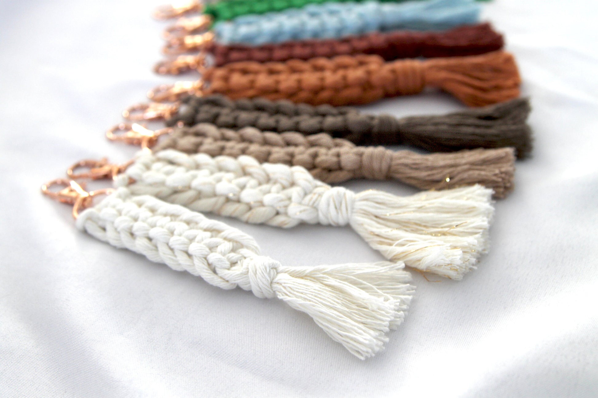 Small Macrame Keychain // Small Boho Keychain // Macrame Keychain // Keychain