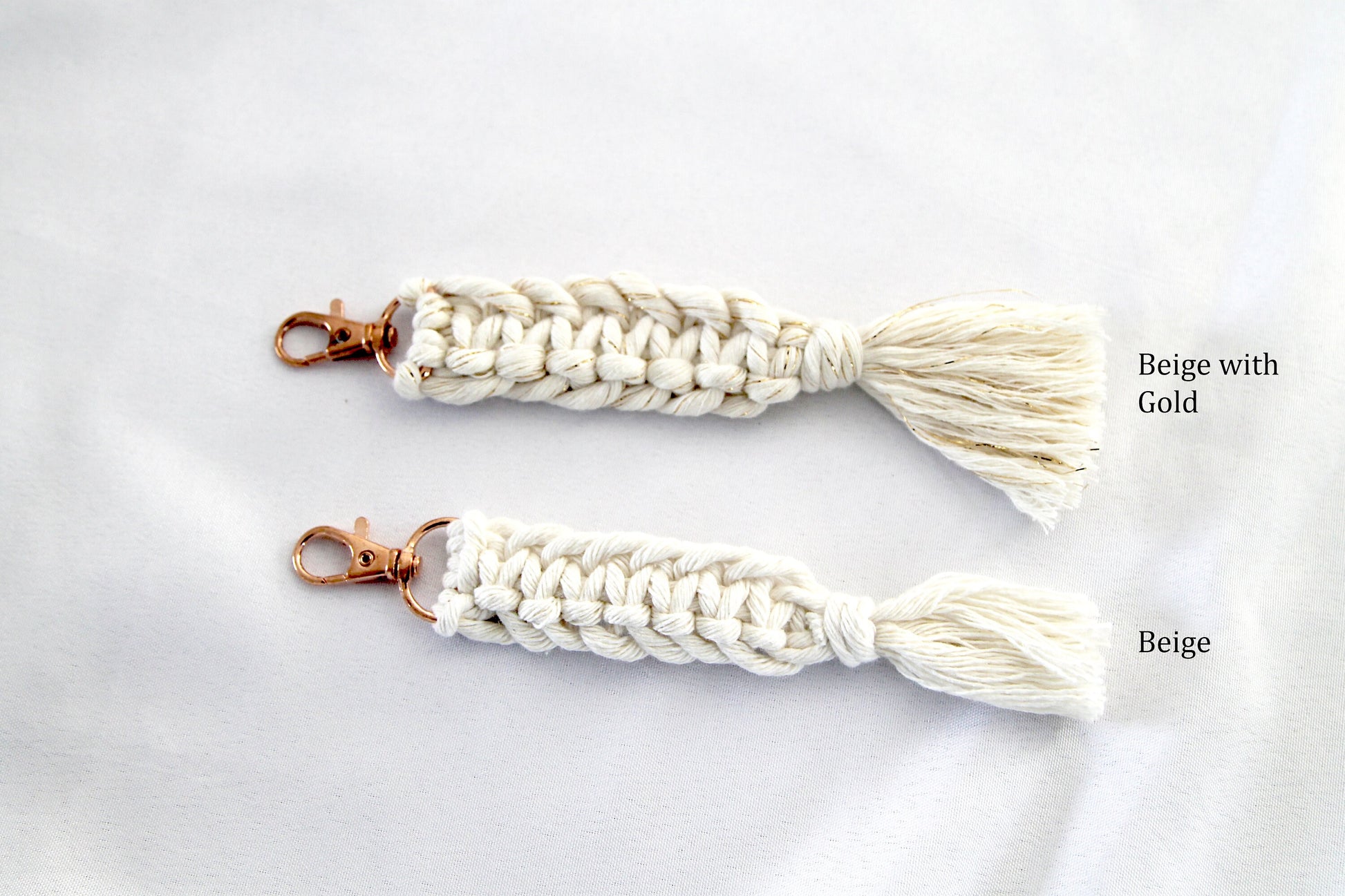 Small Macrame Keychain // Small Boho Keychain // Macrame Keychain // Keychain