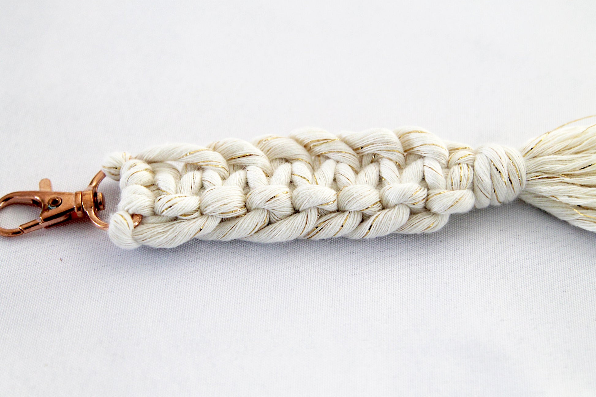 Small Macrame Keychain // Small Boho Keychain // Macrame Keychain // Keychain