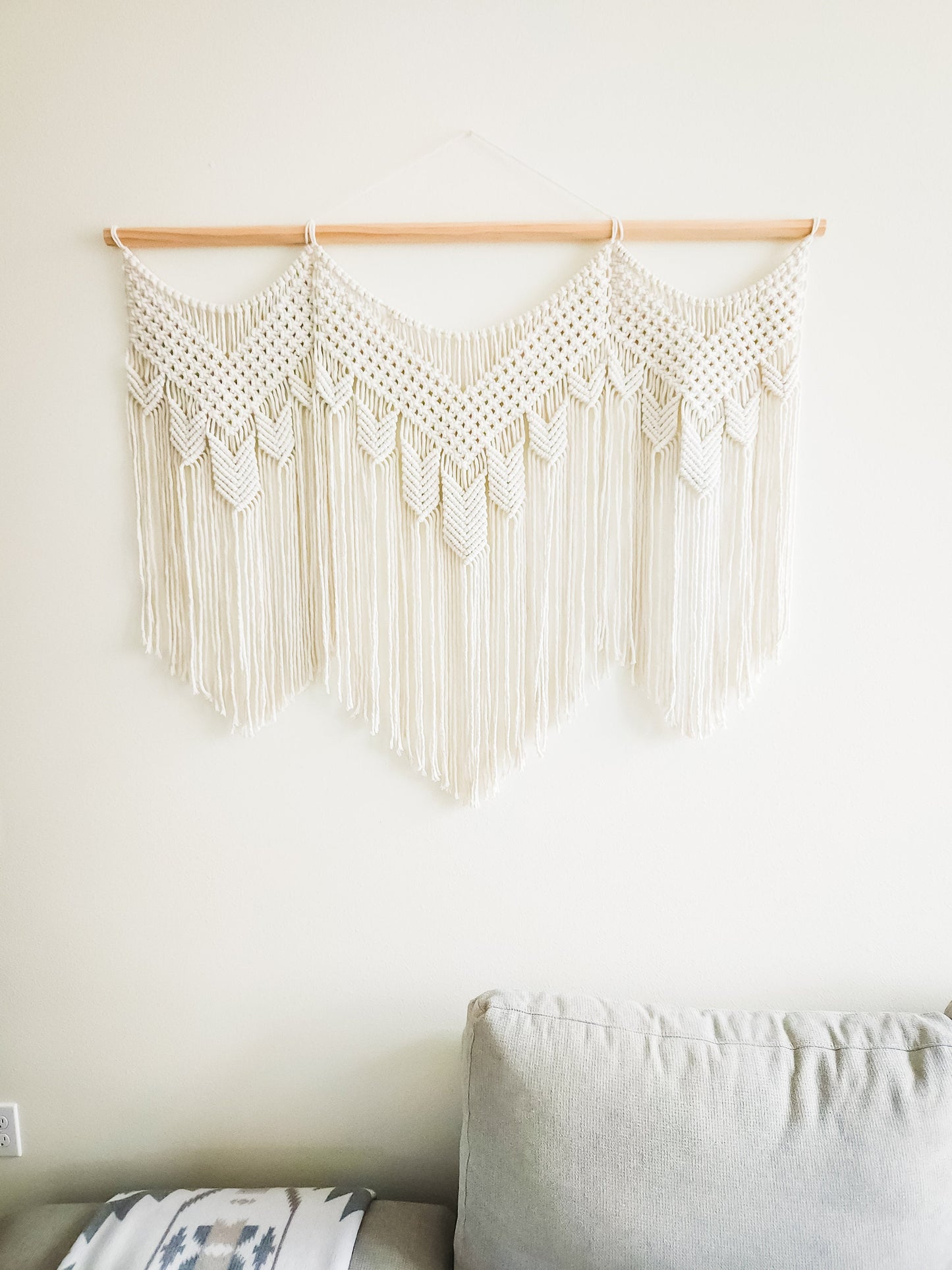 Handmade Beige Macrame Wall Hanging 4 Feet Wide