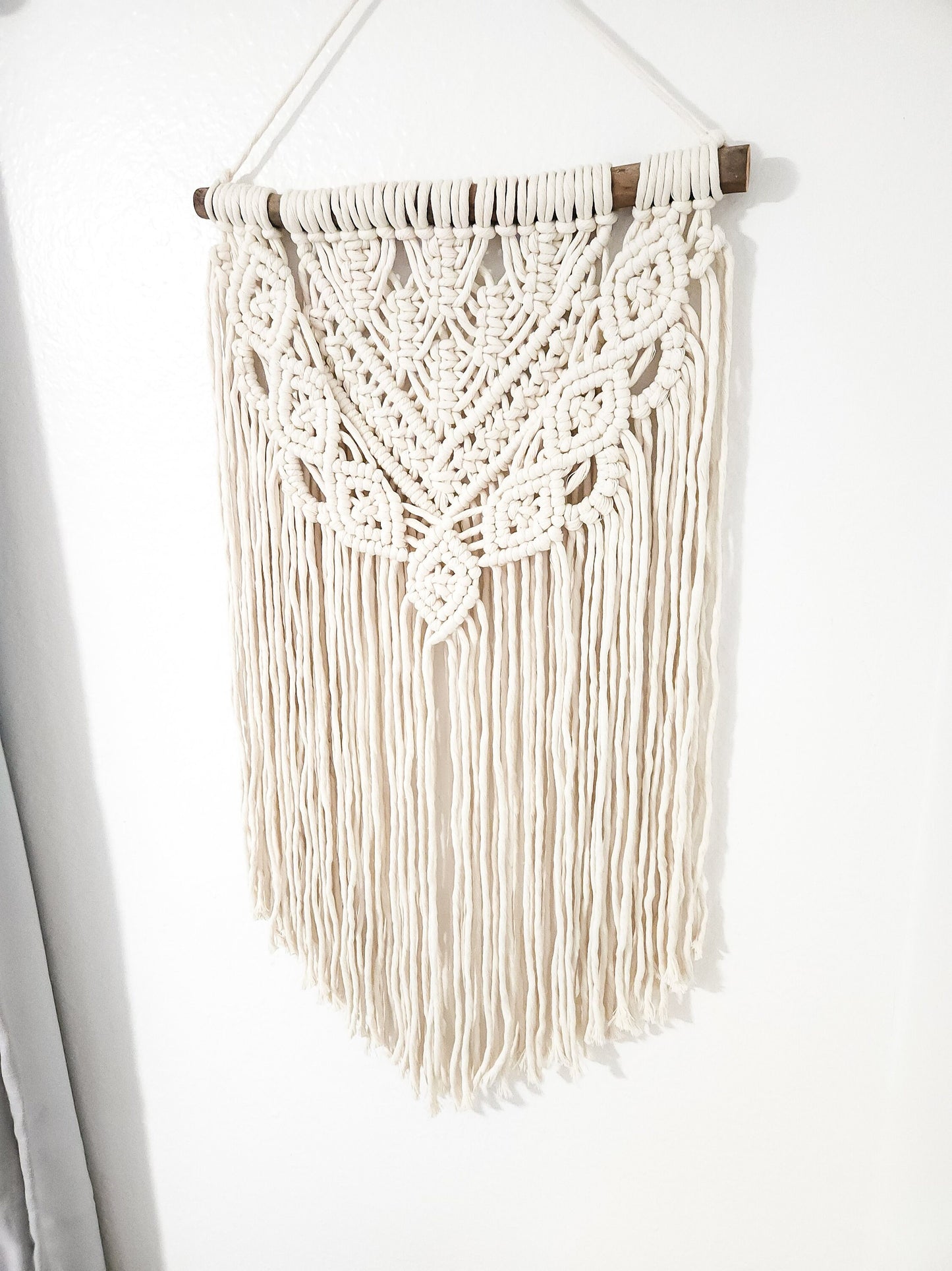 Handmade Beige White Macrame Wall Hanging, Bohemian Decor, Wall Decor, Woven Wall Hanging