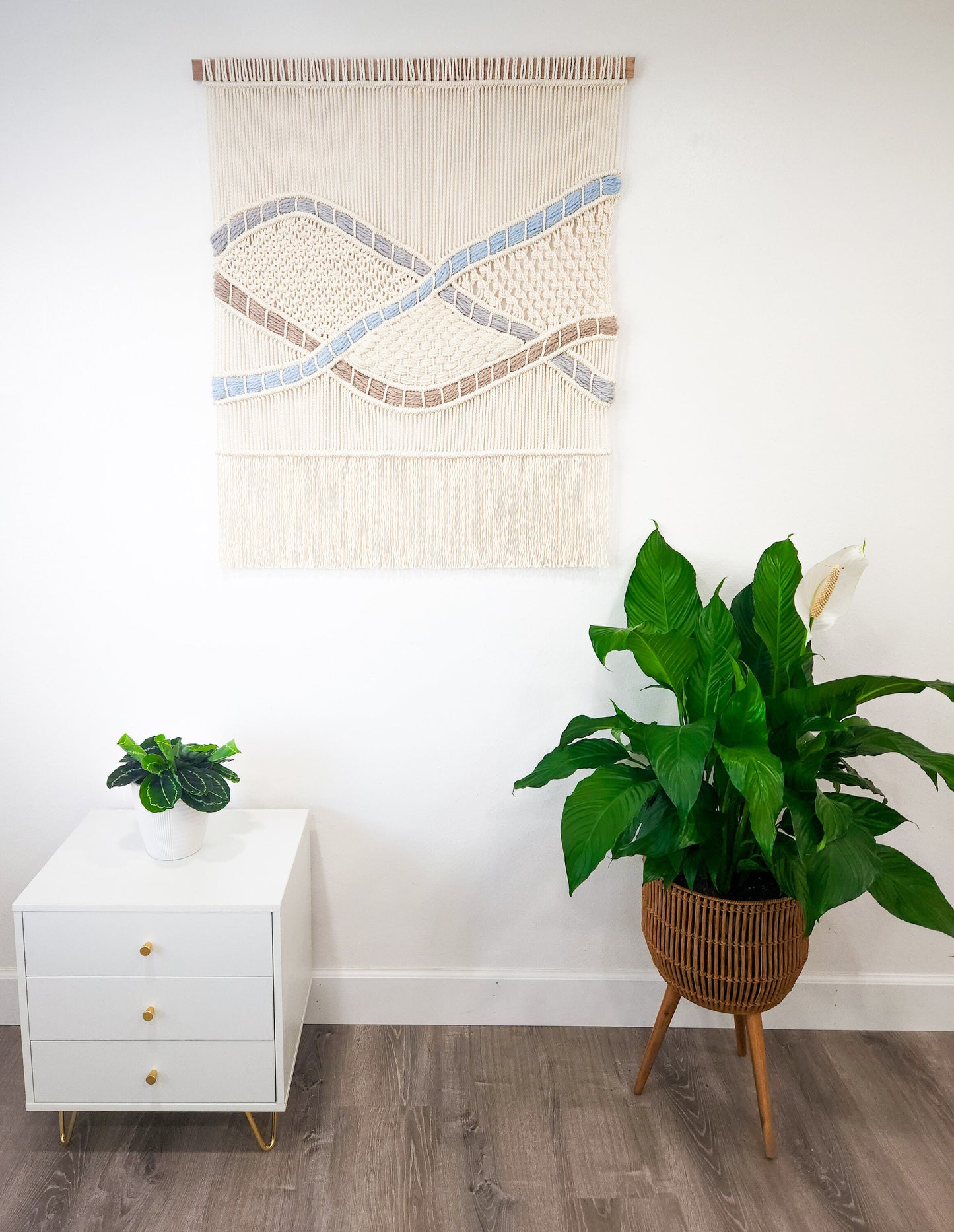 Handmade Natural White Macrame Wall Hanging "Elaine", 3 Feet Wide, Woven Art