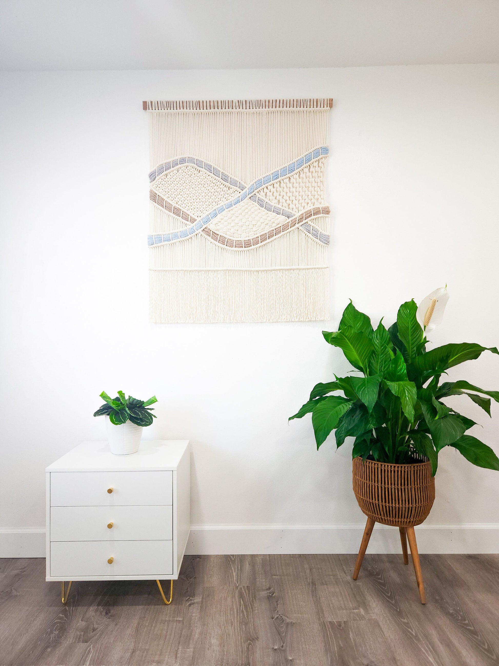 Handmade Natural White Macrame Wall Hanging "Elaine", 3 Feet Wide, Woven Art