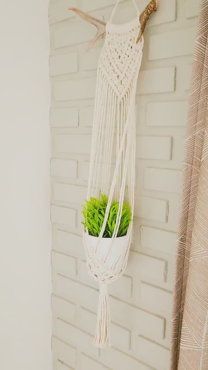 Macrame Plant Hanger on Antler, Boho Plant Hanger, Boho House Decor, Tassel Plant Hanger